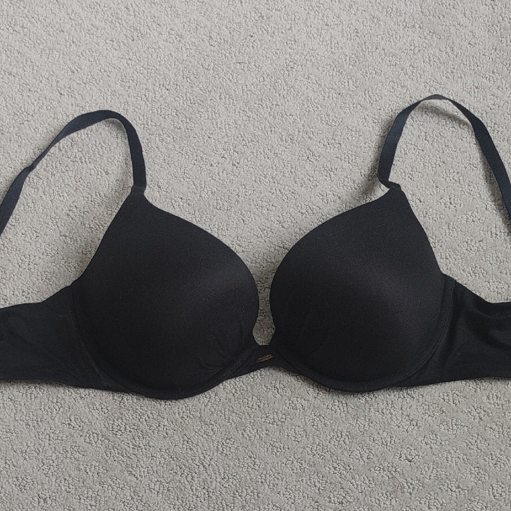 Victoria's Secret Fabulous 34dd Bra